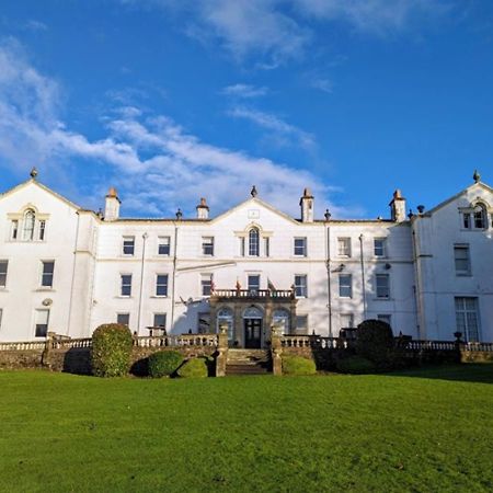 Court Colman Manor Guest House Bridgend  Eksteriør bilde