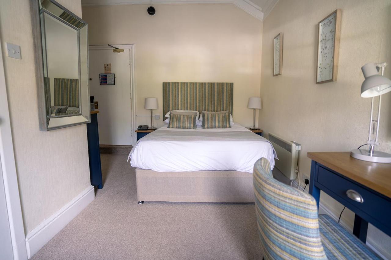 Court Colman Manor Guest House Bridgend  Eksteriør bilde