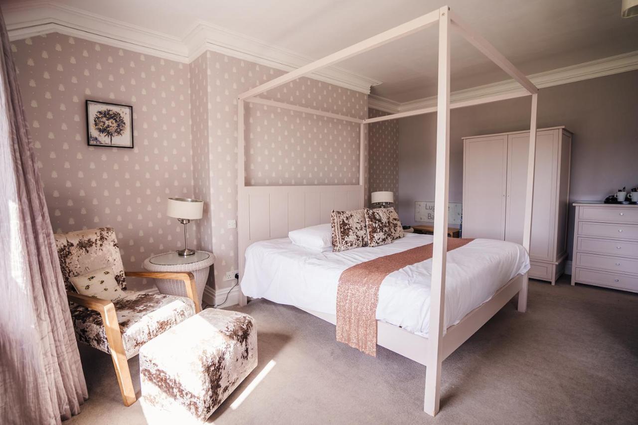 Court Colman Manor Guest House Bridgend  Eksteriør bilde